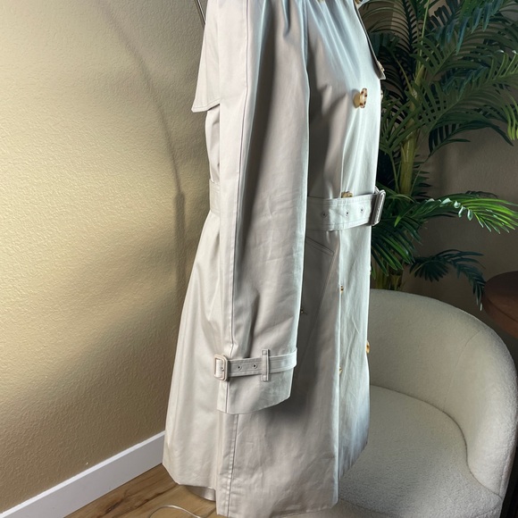 Burberry Classic Beige Trench Coat US4 - Picture 6 of 10